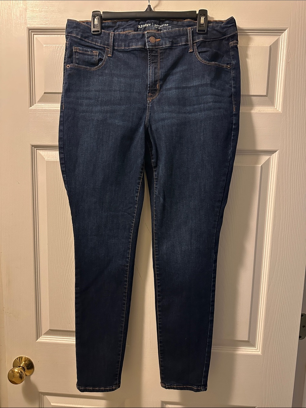 Women’s Old Navy Navy Rockstar Mid-Rise Dark Denim Jeans - Size 16 (0264)